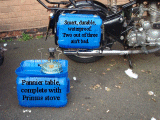 One stove, one table, one pannier, one cylinder.