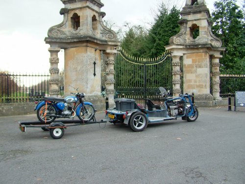 Here we are outside Winston Churchill's house - the Bantam is on its way to its new home.